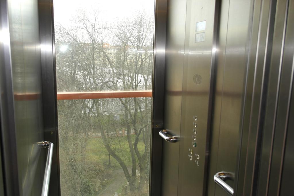 Tower Apartment Praga Habitación foto